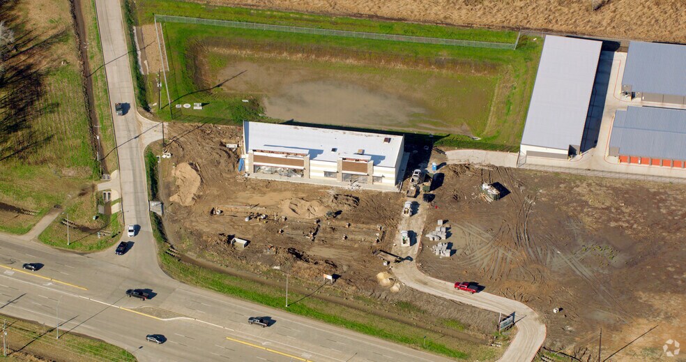 14105 Highway 6, Rosharon, TX à louer - Aérien – Image 3 sur 9