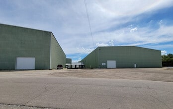 113 Richland St, Friesland, WI à louer Photo de l’immeuble– Image 1 sur 3