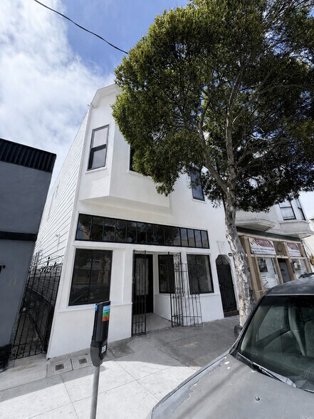 3774 Mission St, San Francisco, CA à louer - Photo de l’immeuble – Image 2 sur 11