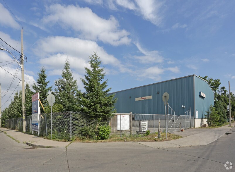 217 Lottridge St, Hamilton, ON à vendre - Photo de l’immeuble – Image 1 sur 3