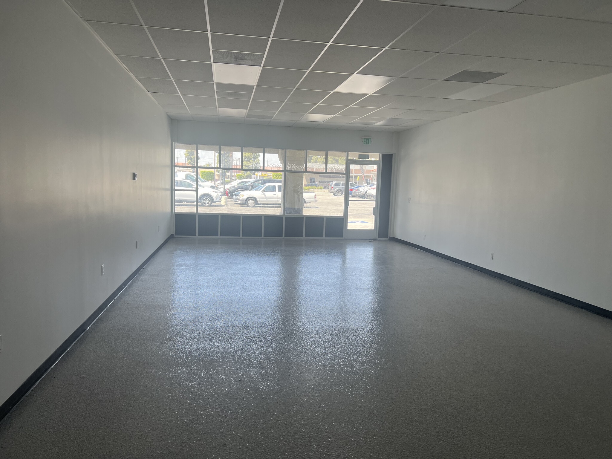 5902-5904 Atlantic Blvd, Maywood, CA à louer Photo de l’immeuble– Image 1 sur 5