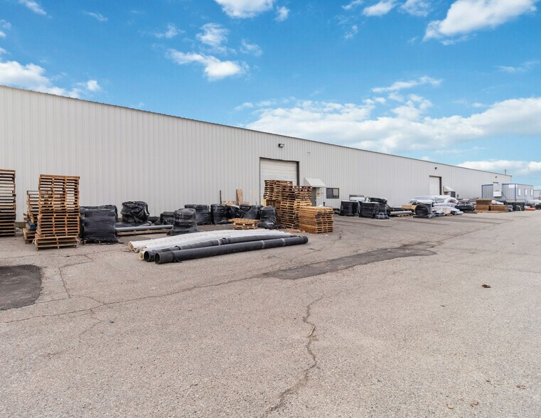 6759 Supply Way, Boise, ID à vendre - Photo de l’immeuble – Image 2 sur 7