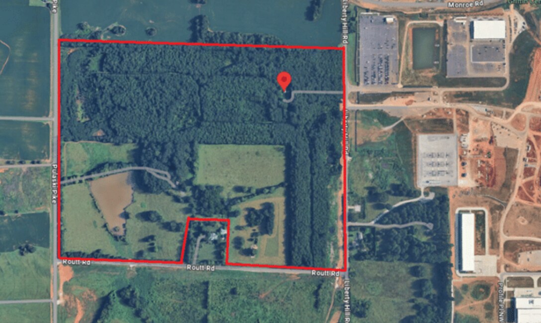 712 Liberty Hill Rd, Toney, AL à vendre Photo de l’immeuble– Image 1 sur 2