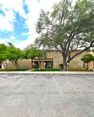 Plus de détails pour 121 Interpark Blvd, San Antonio, TX - Local d'activités à louer