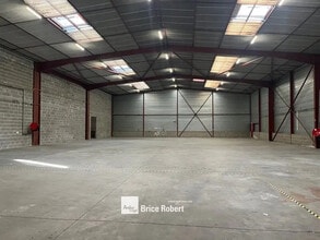 9 Avenue Du Maréchal De Lattre De Tassigny, Meyzieu à vendre Photo intérieure– Image 2 sur 2