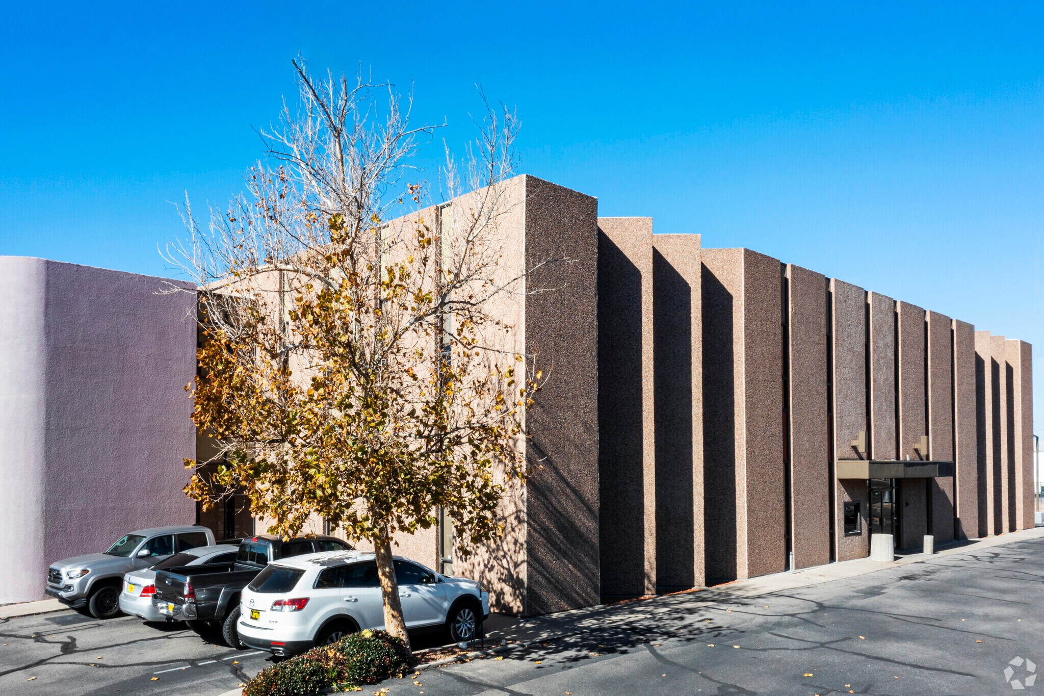 2901 Juan Tabo Blvd NE, Albuquerque, NM à louer Photo de l’immeuble– Image 1 sur 8