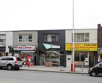 Plus de détails pour 2624 Danforth Ave, Toronto, ON - Local commercial à vendre