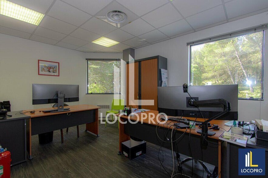 Bureau dans Aix-en-Provence à louer - Photo de l’immeuble – Image 3 sur 7