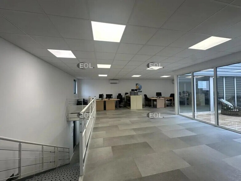 525 Rue Des Roseaux, Bouc-Bel-Air à louer - Photo de l’immeuble – Image 2 sur 3