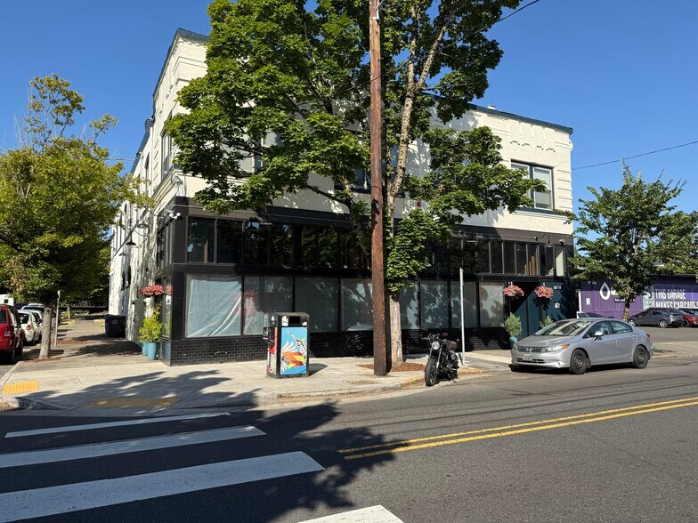 8926-8928 N Lombard St, Portland, OR à louer - Photo de l’immeuble – Image 3 sur 6