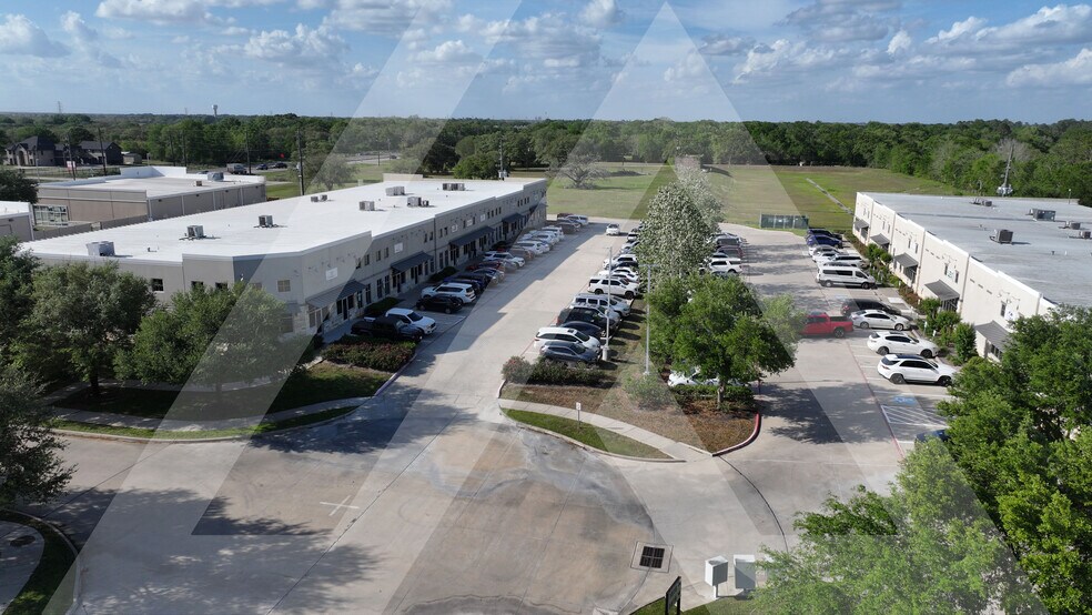1811 First Oaks St, Richmond, TX à louer - Photo de l’immeuble – Image 3 sur 16