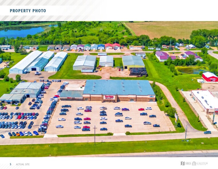 2502 17th St, Spirit Lake, IA à vendre - Photo de l’immeuble – Image 3 sur 8