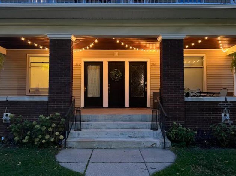 314-316 N Sycamore St, Lansing, MI à vendre - Photo de l’immeuble – Image 2 sur 3