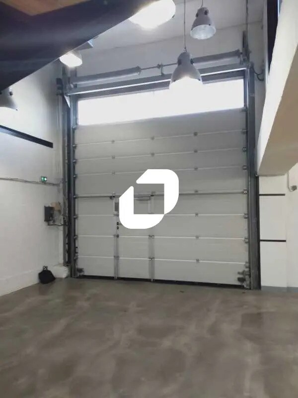 Plus de détails pour Industriel/Logistique à vendre