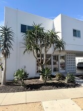 10840-10848 Paramount Blvd, Downey, CA à louer Photo de l’immeuble– Image 1 sur 1