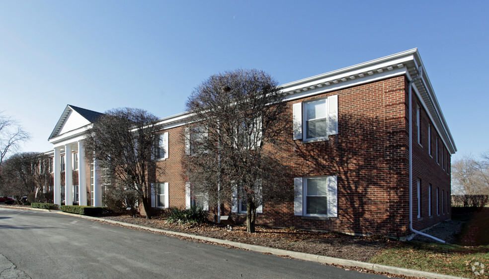 6912 Main St, Downers Grove, IL à louer - Photo principale – Image 2 sur 9
