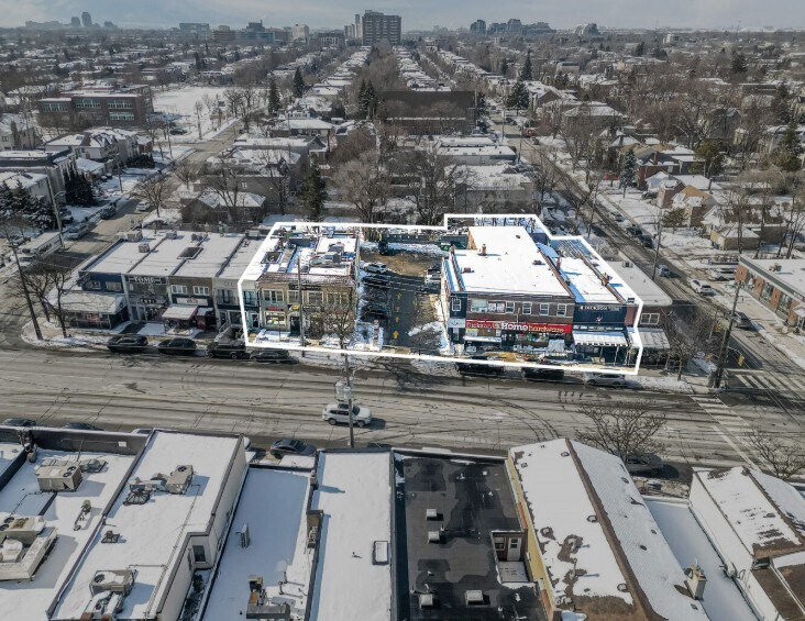 1988-2030 Avenue Road portefeuille de 2 biens à vendre sur LoopNet.fr - Photo de l’immeuble – Image 3 sur 3