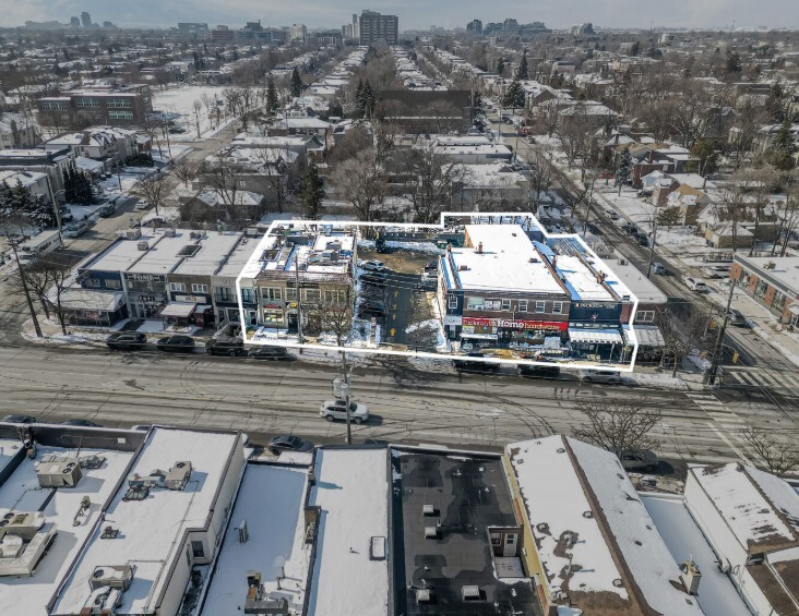 1988-2030 Avenue Road portefeuille de 2 biens à vendre sur LoopNet.fr Photo de l’immeuble– Image 1 sur 4