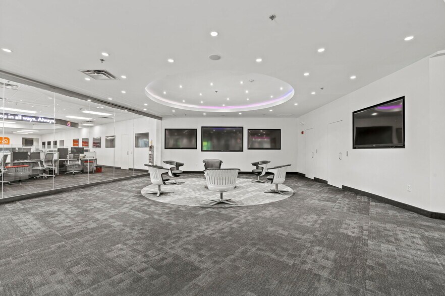 3043 Walton Rd, Plymouth Meeting, PA à louer - Photo intérieure – Image 3 sur 19