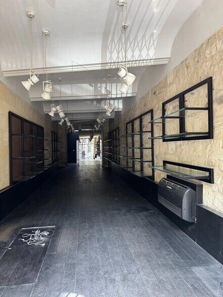 43 Cours Georges Clémenceau, Bordeaux à louer - Photo de l’immeuble – Image 2 sur 4