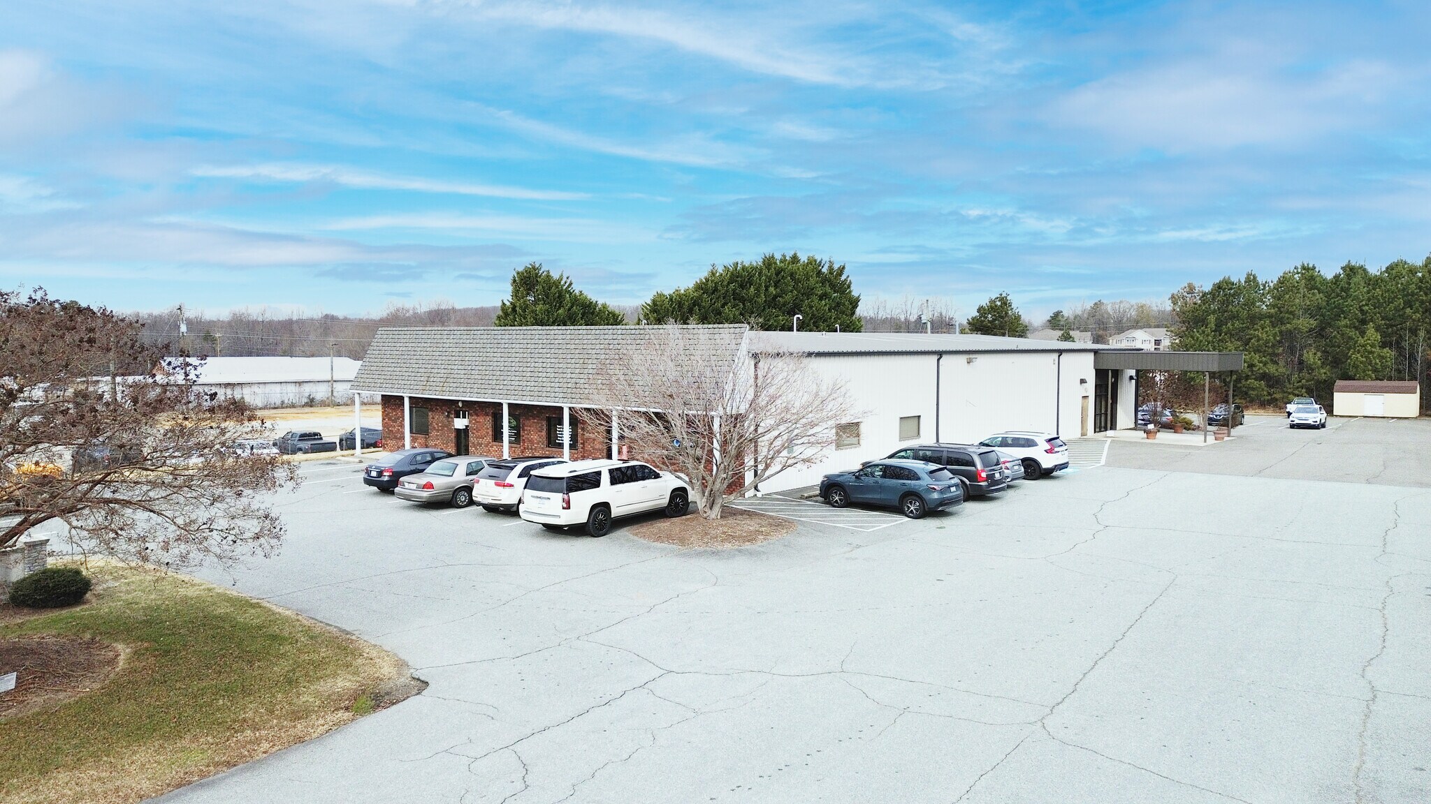 107 Weeks Dr, Roxboro, NC à vendre Photo principale– Image 1 sur 12