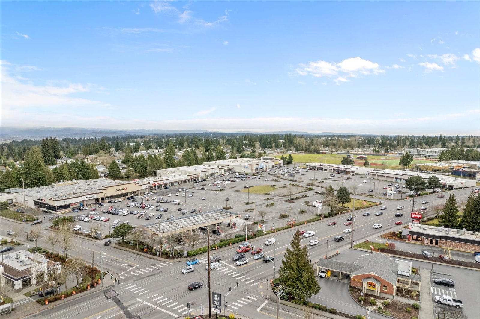 7601-7621 Evergreen Way, Everett, WA à louer Photo de l’immeuble– Image 1 sur 1