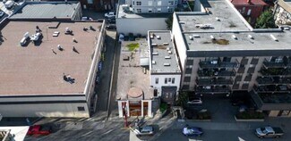 Plus de détails pour 681 Herald St, Victoria, BC - Logement à vendre