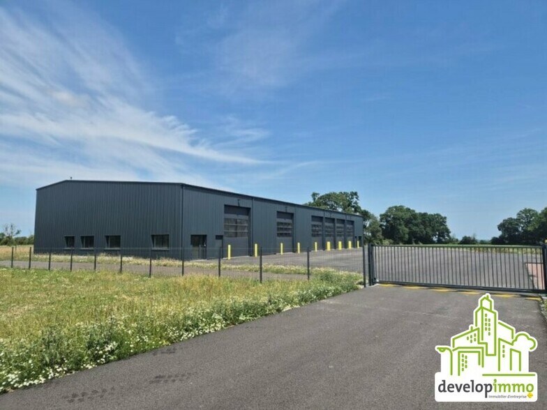 Industriel/Logistique dans VAL D'ARRY à louer - Photo de l’immeuble – Image 2 sur 8