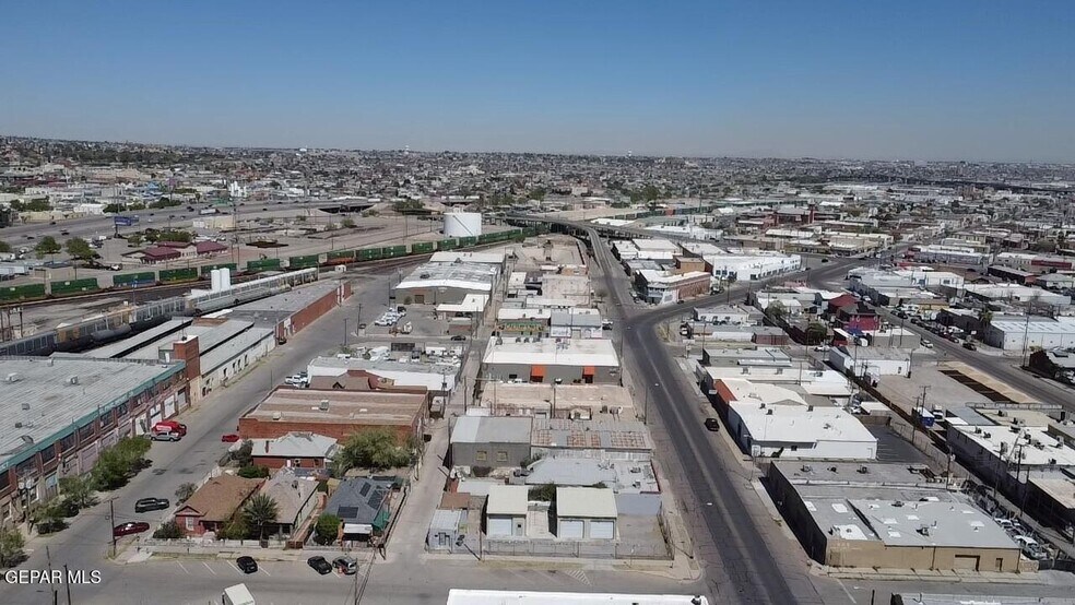 2201 Texas Ave, El Paso, TX à vendre - Aérien – Image 3 sur 31