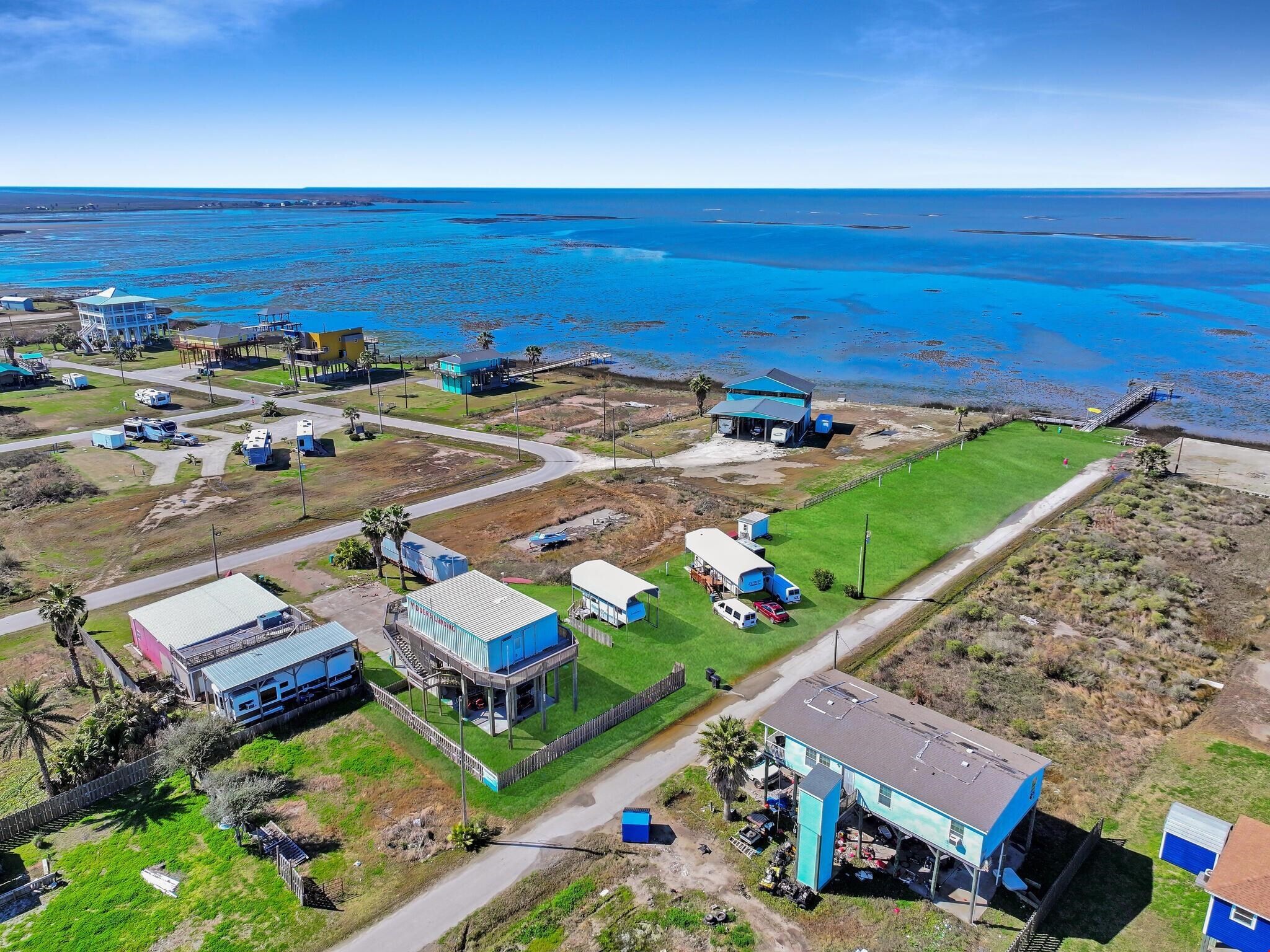 1067 Seagull St, Gilchrist, TX à vendre Aérien– Image 1 sur 11