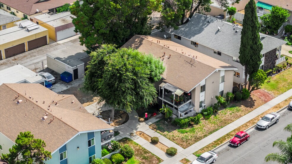3117 Pearl Dr, Fullerton, CA à vendre - Photo de l’immeuble – Image 3 sur 21