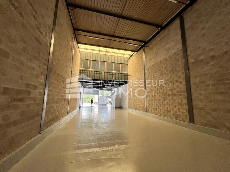 Industriel/Logistique dans Noisy-le-Grand à louer - Photo intérieure – Image 3 sur 5