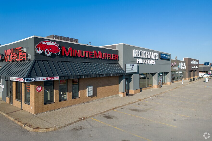 1345-1353 32 Av NE, Calgary, AB à louer - Photo de l’immeuble – Image 1 sur 6