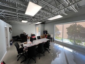 2351 Vista Pky, West Palm Beach, FL à louer Photo intérieure– Image 1 sur 5