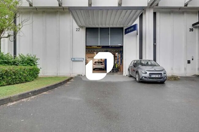 Plus de détails pour 32 Rue De Montlhéry, Rungis - Bureau, Local d'activités à louer