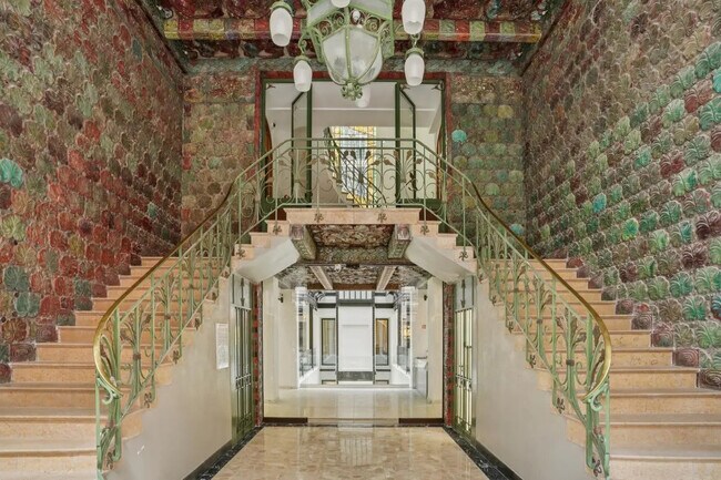 Plus de détails pour 6 Rue De Hanovre, Paris - Bureau à louer