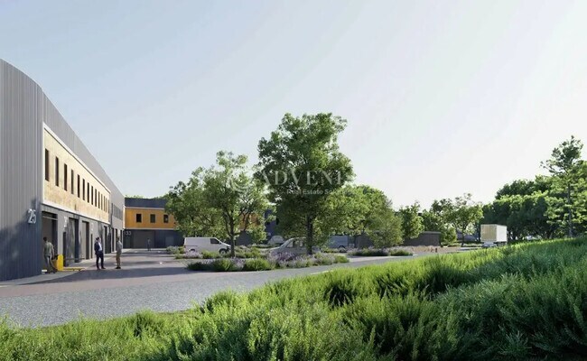 Plus de détails pour Local d’activités à vendre