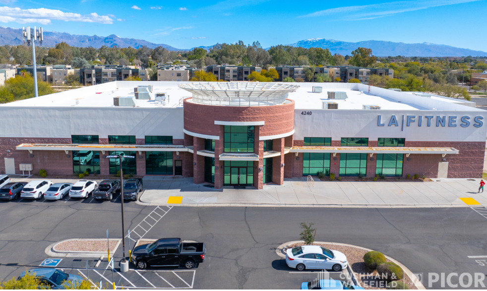 N 1st Ave, Tucson, AZ à louer - Photo de l’immeuble – Image 3 sur 6