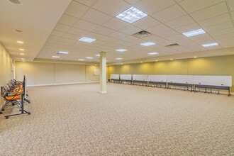 104 Progress Dr, Frankfort, KY à vendre Photo intérieure– Image 2 sur 6