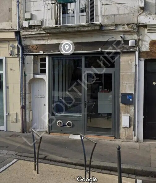 Local commercial dans Tours à vendre - Photo de l’immeuble – Image 2 sur 4