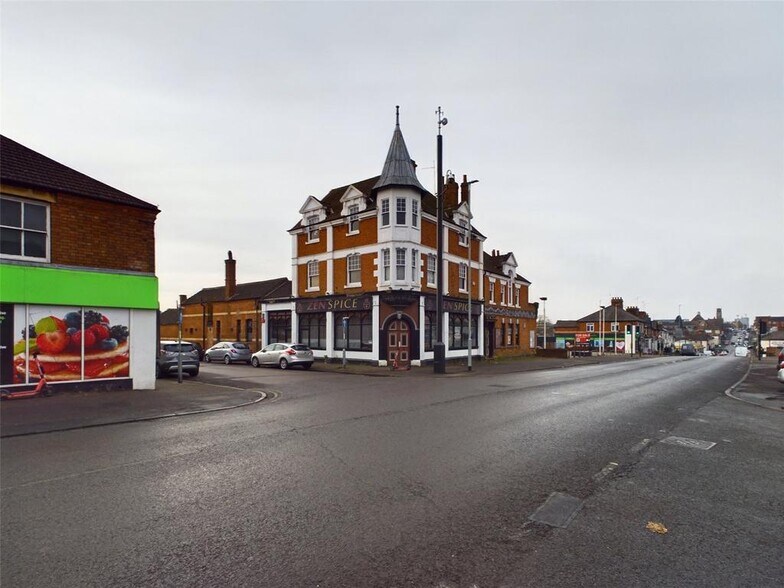 56 Stamford Rd, Kettering à vendre - Photo de l’immeuble – Image 1 sur 1