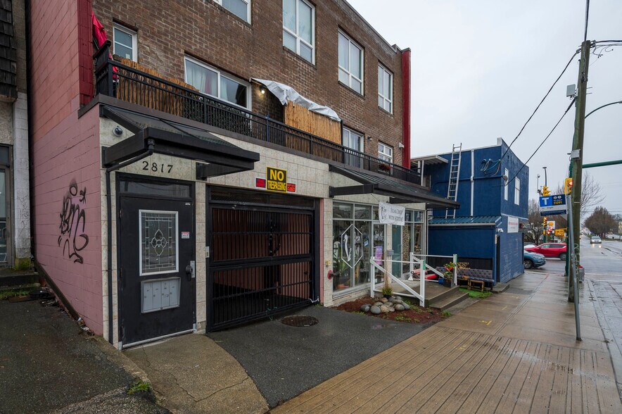 2811 Clark Dr, Vancouver, BC à vendre - Photo de l’immeuble – Image 3 sur 20