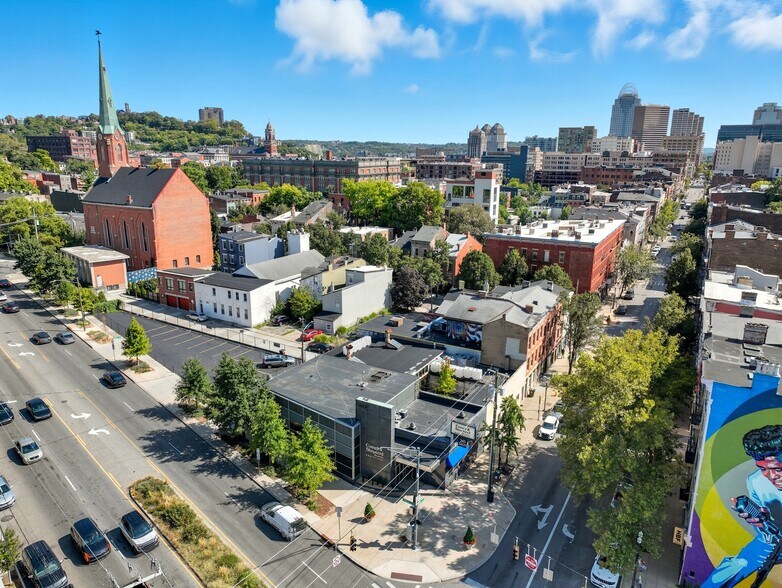 1440 Main St, Cincinnati, OH à vendre - Photo de l’immeuble – Image 3 sur 19