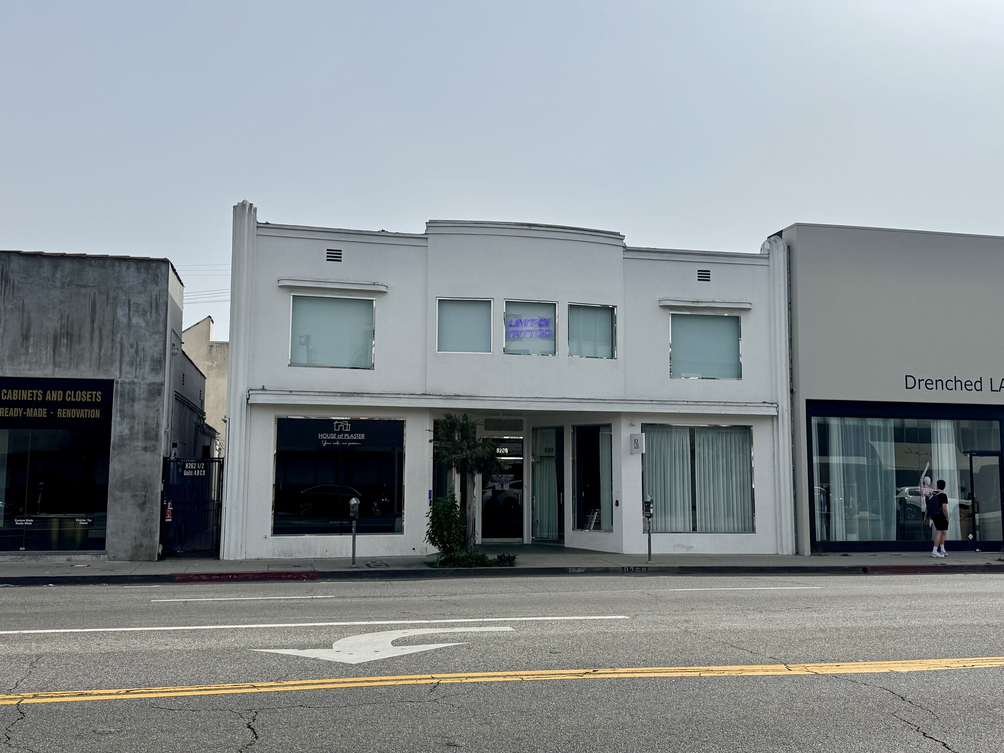 8264-8268 Melrose Ave, Los Angeles, CA à louer Photo intérieure– Image 1 sur 1