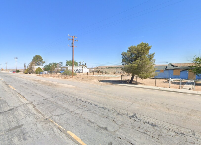 26081 Twenty Mule Team Rd, Boron, CA à vendre - Photo principale – Image 1 sur 7