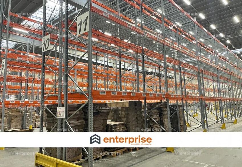 Industriel/Logistique dans Amiens à louer - Photo de l’immeuble – Image 1 sur 8