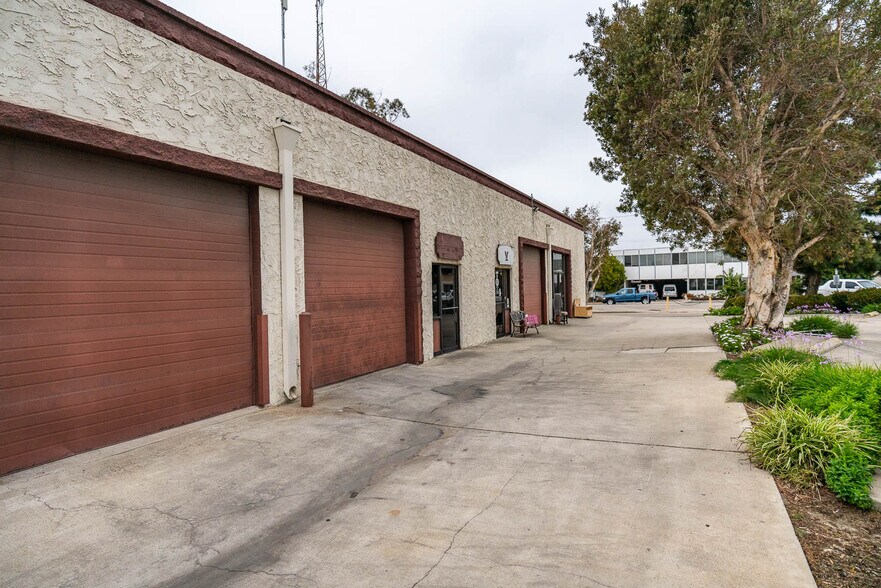 1301 Tower Sq, Ventura, CA à louer - Photo de l’immeuble – Image 3 sur 8