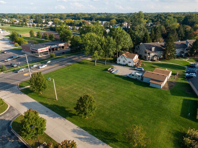 7239 Airport Hwy, Holland, OH à vendre - Photo de l’immeuble – Image 3 sur 8