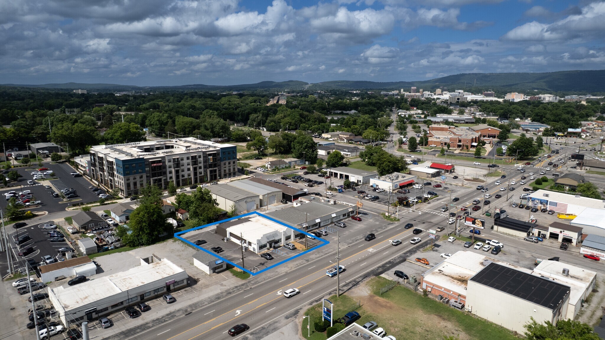 3300-3306 Governors Dr SW, Huntsville, AL à louer Photo principale– Image 1 sur 18