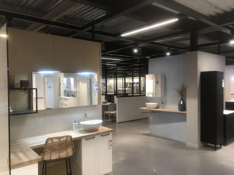 Local d’activités dans Gradignan à louer - Photo intérieure – Image 3 sur 6